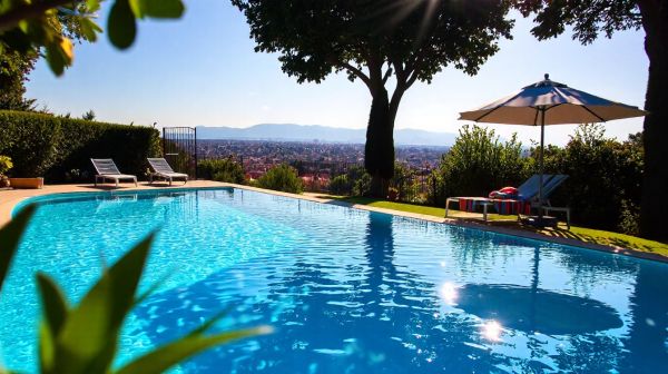 Améliorez votre piscine à Toulouse : astuces pour un nouveau look