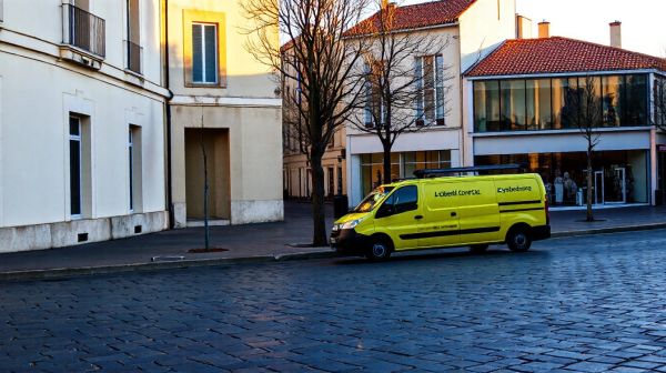 Services polyvalents de plombier électricien à Toulon